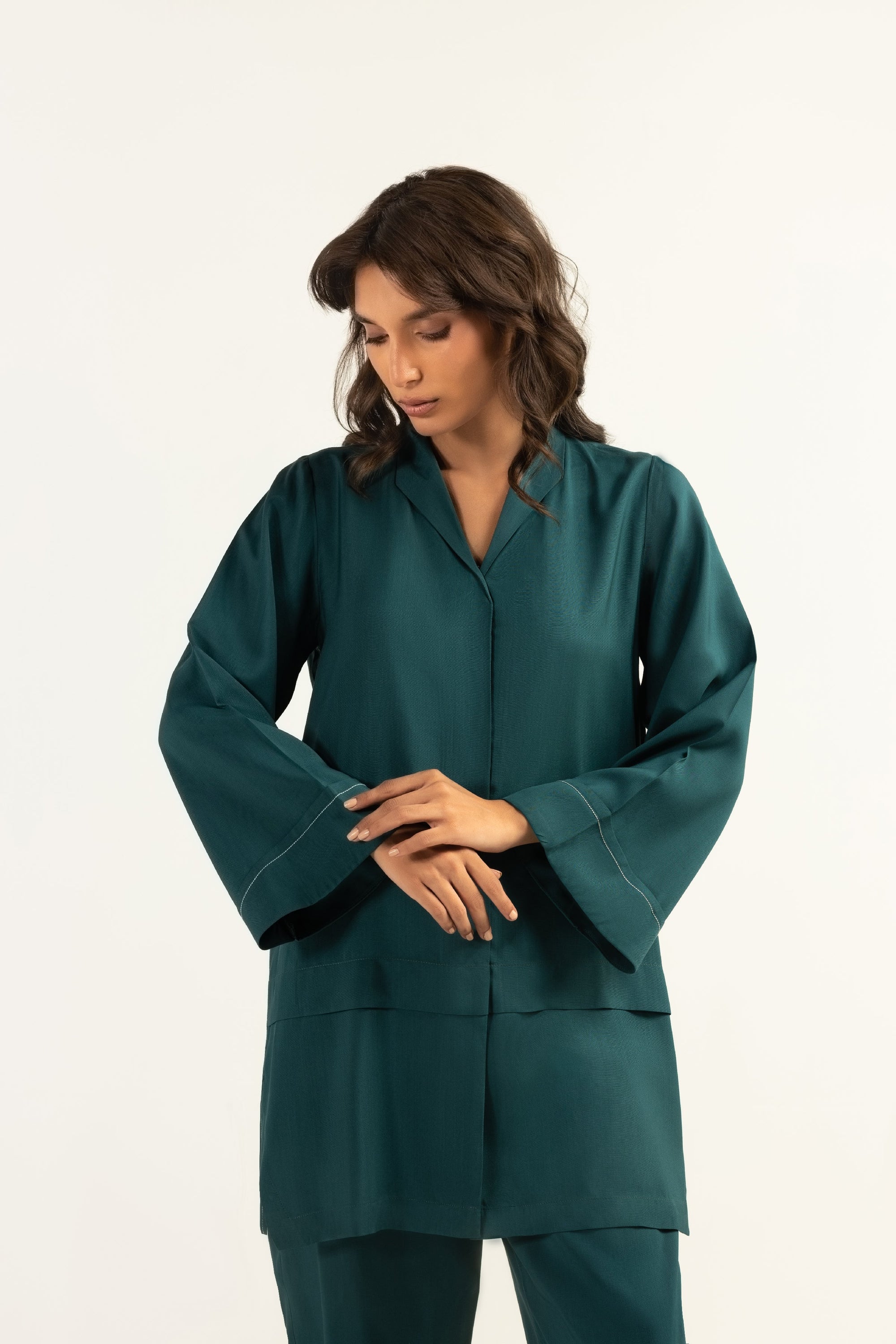 Timeless Lawn Elegance – Discover Mehr Basics at Studio Mehr