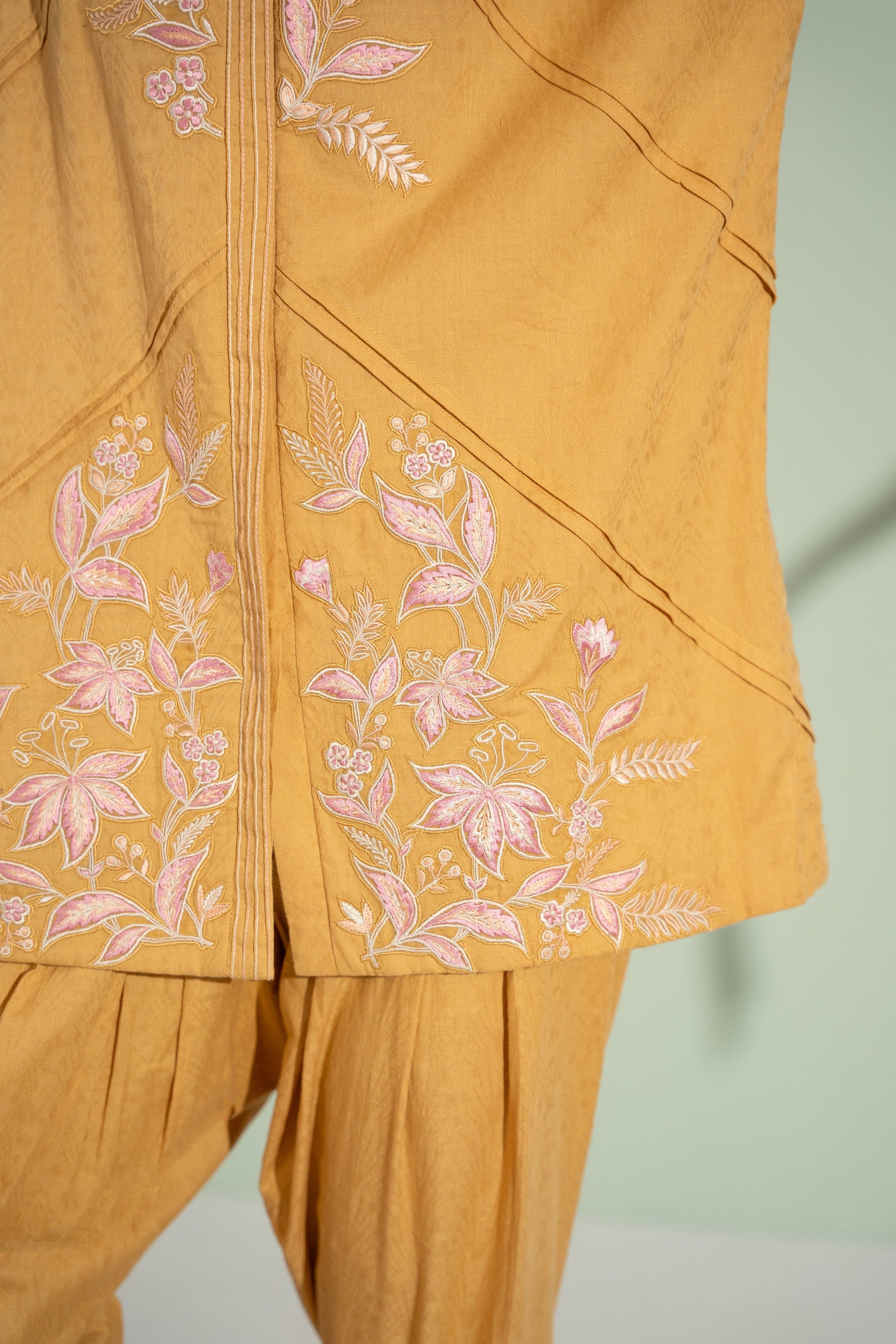 Shine in Squash Matching Set